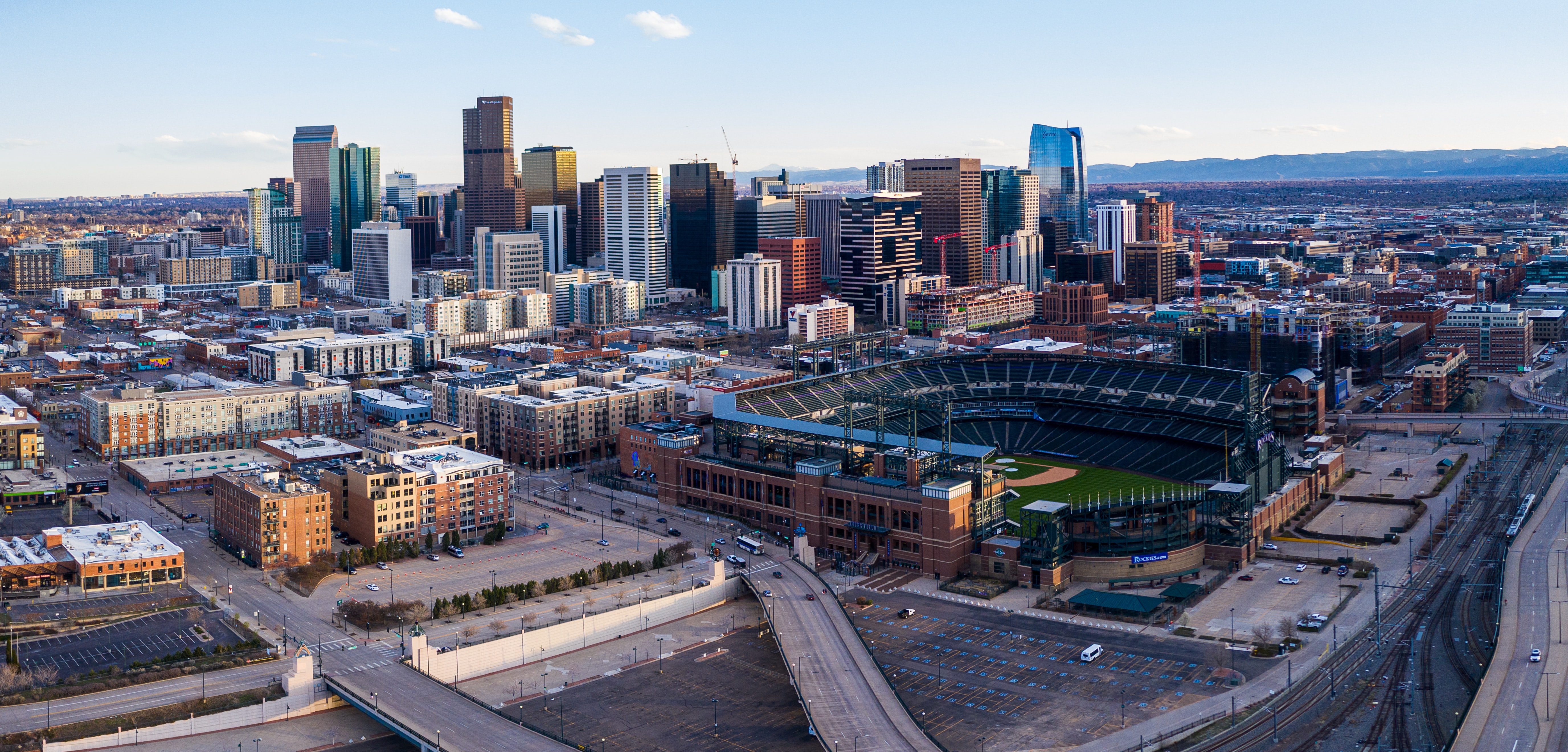city of Denver skyline