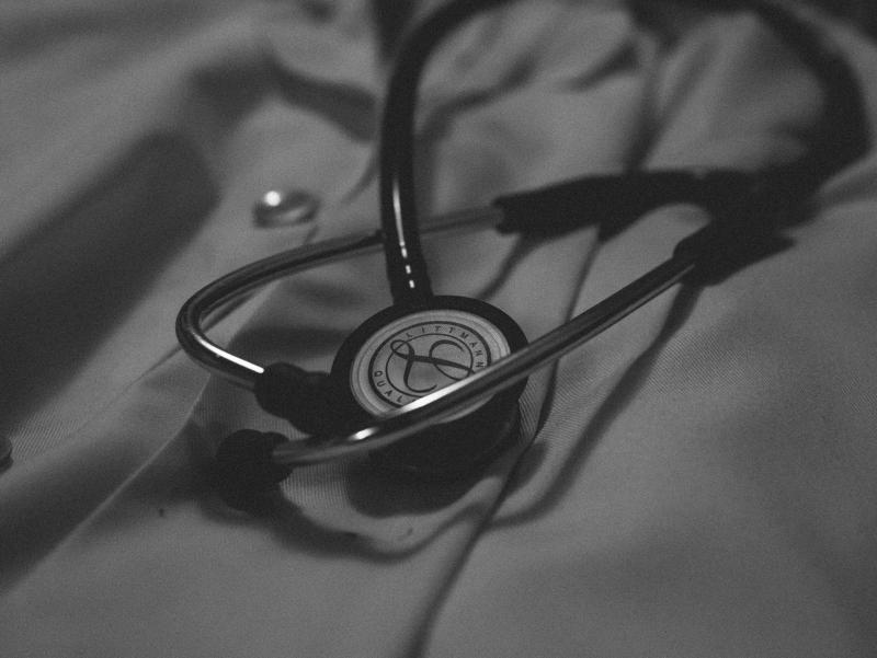 Black and White photo of a stethoscope.