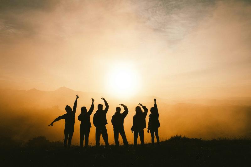 group of six people silhouettes 