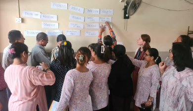 Nurses, doctors, students discussing mental health